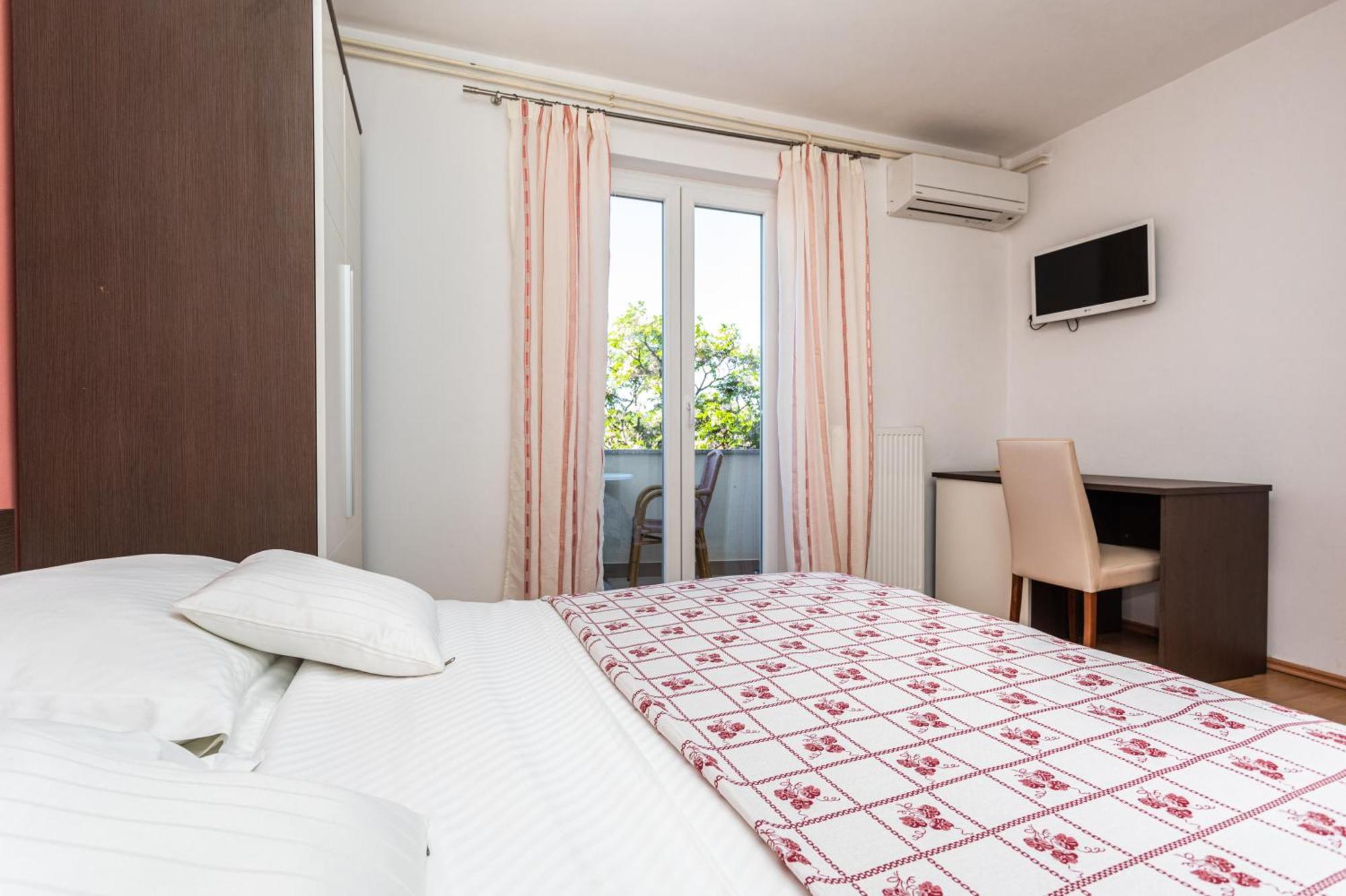 B&B Villa Ana Krk Town Quarto foto